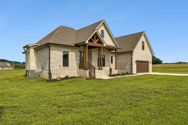3312 Kathleen Ct, Cornersville, TN 37047