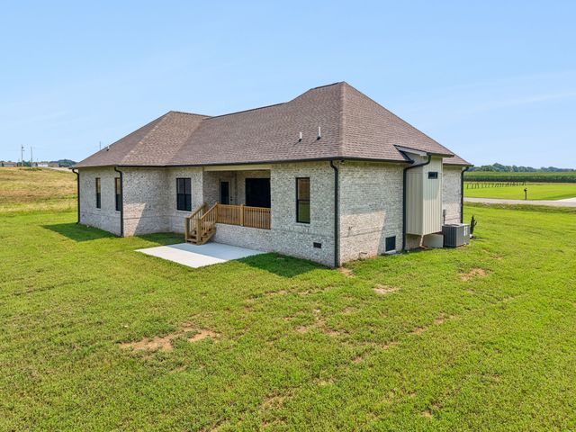 3312 Kathleen Ct, Cornersville, TN 37047