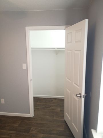 903 Conway, Palestine, TX 75801