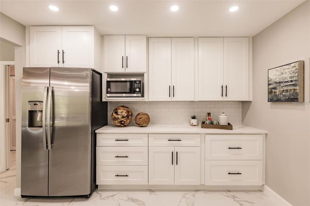 904 S DORAL LANE, Venice, FL 34293