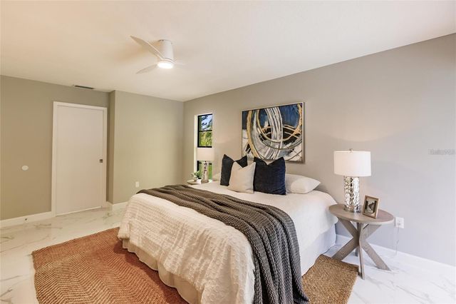 904 S DORAL LANE, Venice, FL 34293