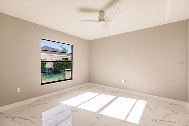 904 S DORAL LANE, Venice, FL 34293