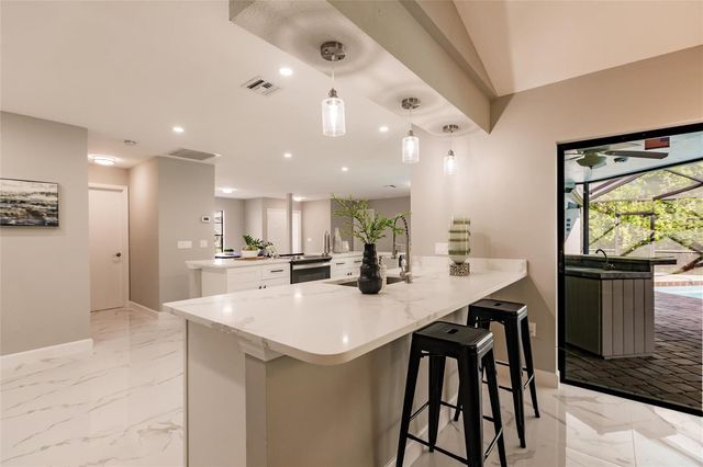 904 S DORAL LANE, Venice, FL 34293