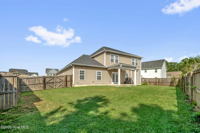131 Fullcrest Court, Raeford, NC 28376