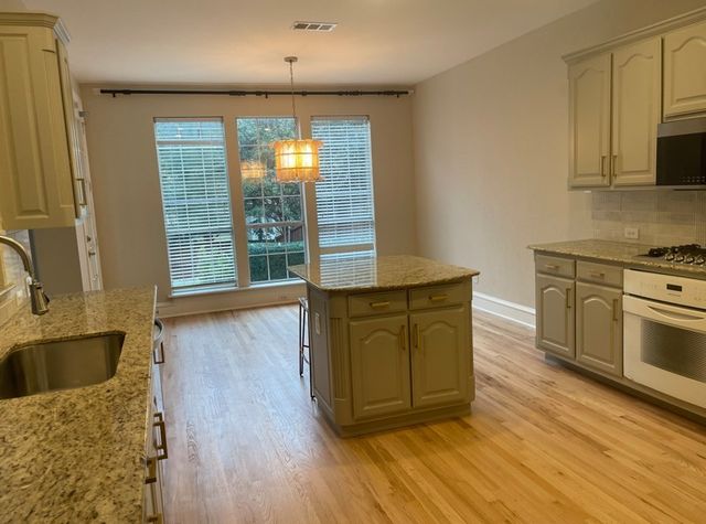 4223 Castle Rock Court, Irving, TX 75038