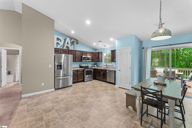 4 Vista Rose Court, Anderson, SC 29621