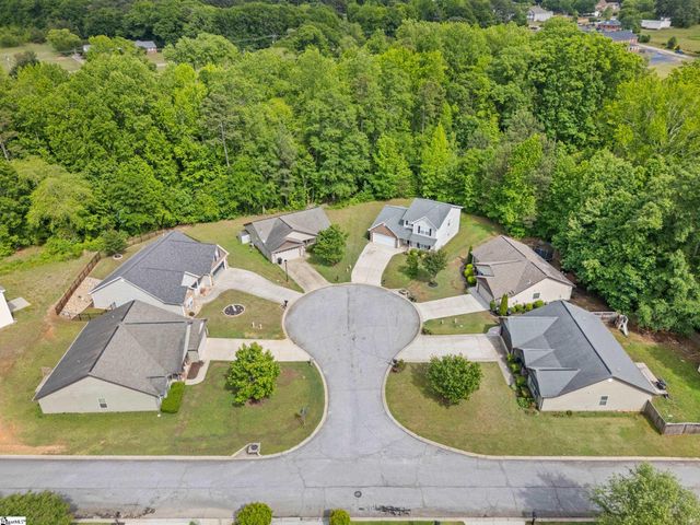 4 Vista Rose Court, Anderson, SC 29621