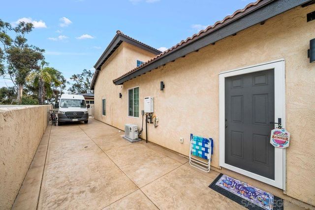 971 969-973 E J St, Chula Vista, CA 91910