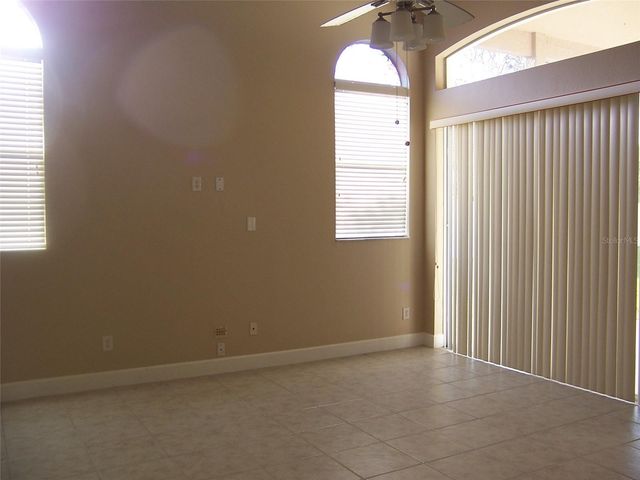 2748 BLOWING BREEZE WAY, Orlando, FL 32820