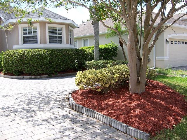 2748 BLOWING BREEZE WAY, Orlando, FL 32820