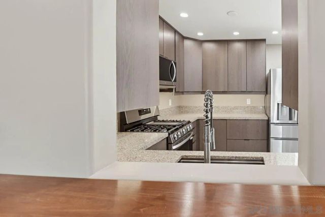 6411 Bradford Street, San Diego, CA 92115