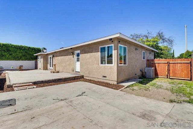 6411 Bradford Street, San Diego, CA 92115