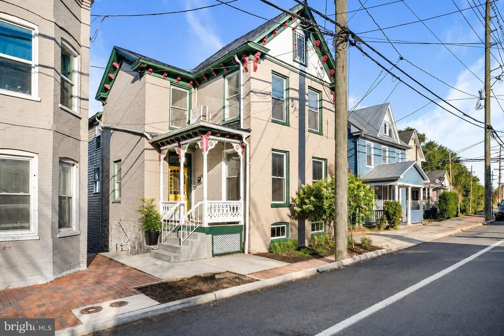 317 N KENT ST, Winchester, VA 22601