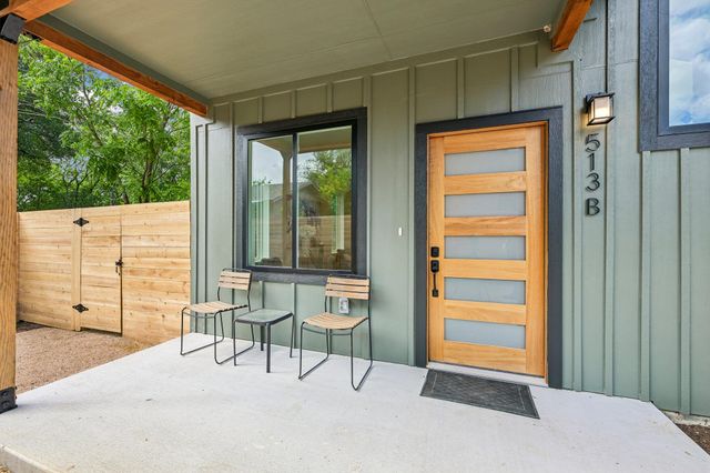 513 W Odell ST B, Austin, TX 78752