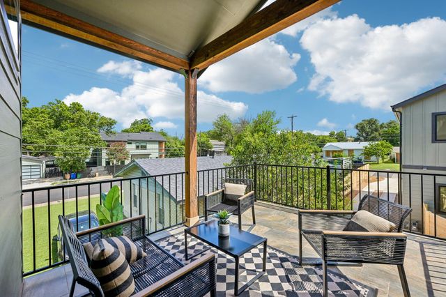 513 W Odell ST B, Austin, TX 78752