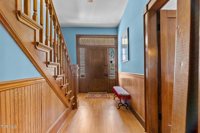 210 Evergreen Street, Glade Spring, VA 24340