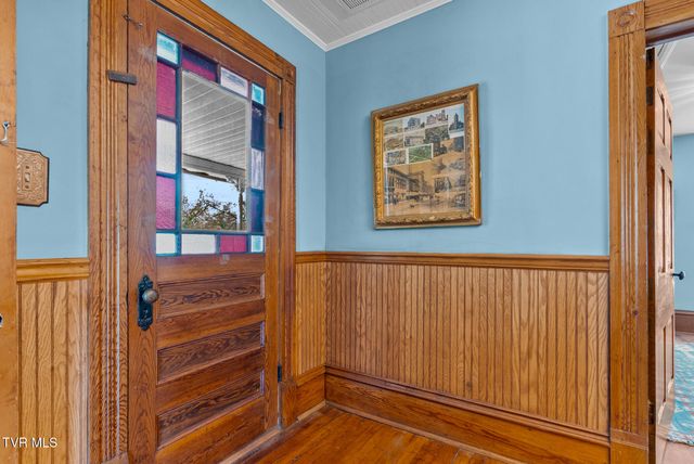 210 Evergreen Street, Glade Spring, VA 24340