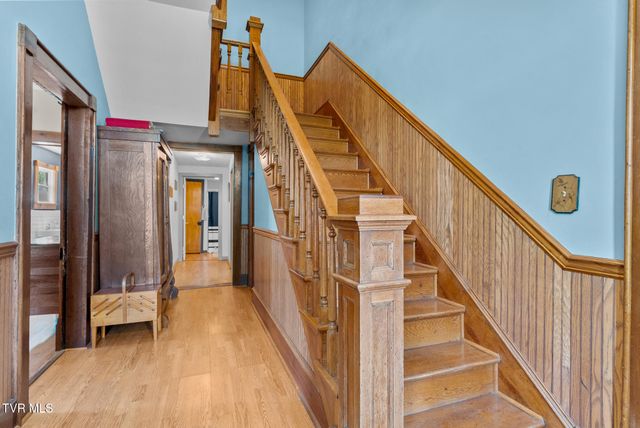 210 Evergreen Street, Glade Spring, VA 24340