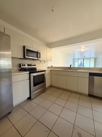 13371 SW 89th Terrace F, Miami, FL 33186