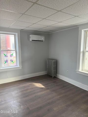 8 Farrell Street, Mechanicville, NY 12118