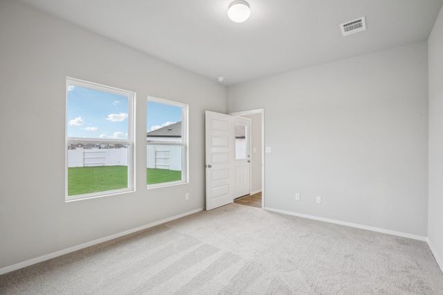 104 Summer DR, Elgin, TX 78621