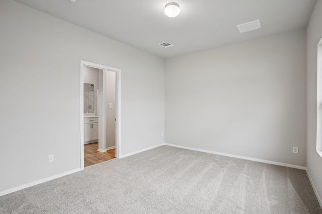 104 Summer DR, Elgin, TX 78621