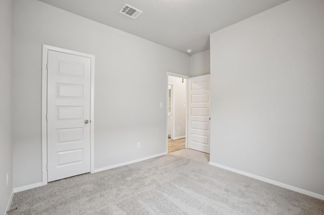 104 Summer DR, Elgin, TX 78621