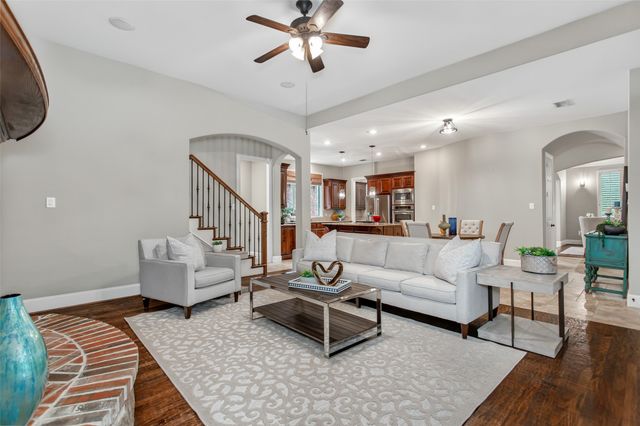 904 Crestmoor Drive, Allen, TX 75013