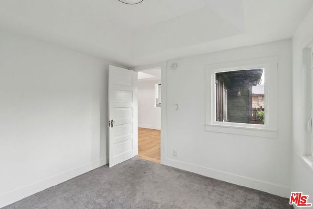 2747 Denby Avenue, Los Angeles, CA 90039