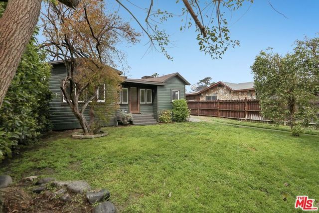2747 Denby Avenue, Los Angeles, CA 90039