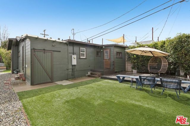 2747 Denby Avenue, Los Angeles, CA 90039