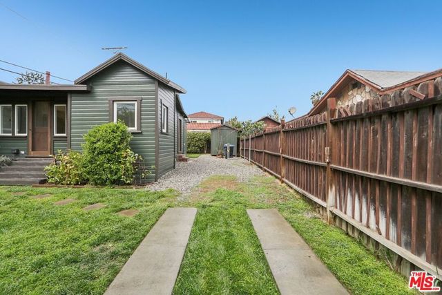 2747 Denby Avenue, Los Angeles, CA 90039