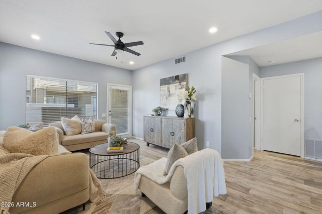 2035 S ELM Street 109, Tempe, AZ 85282