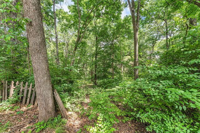 5450 S Farm Road 137, Springfield, MO 65810