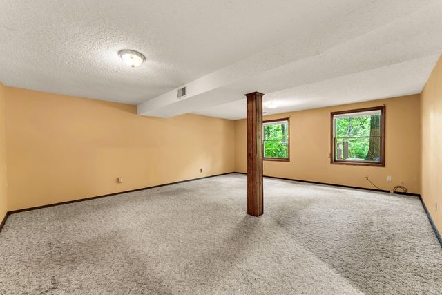 5450 S Farm Road 137, Springfield, MO 65810