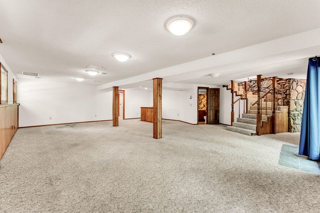 5450 S Farm Road 137, Springfield, MO 65810