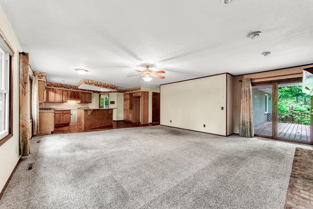 5450 S Farm Road 137, Springfield, MO 65810