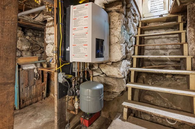 468 Union Avenue, Laconia, NH 03246