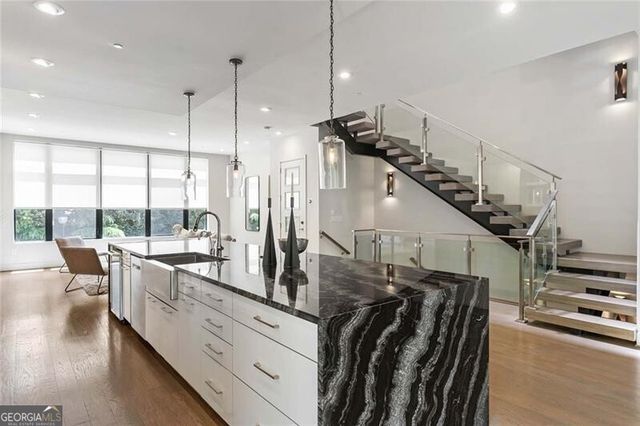 914 Lenox Boulevard NE, Atlanta, GA 30324