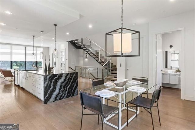 914 Lenox Boulevard NE, Atlanta, GA 30324