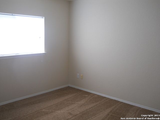 8818 KESTREL OAK, Converse, TX 78109