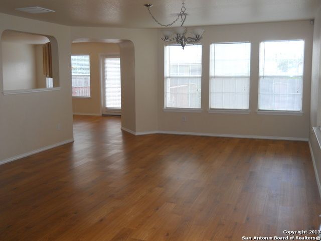 8818 KESTREL OAK, Converse, TX 78109