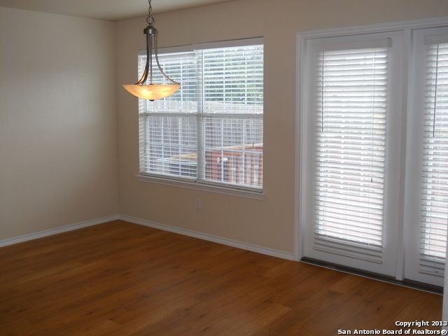 8818 KESTREL OAK, Converse, TX 78109