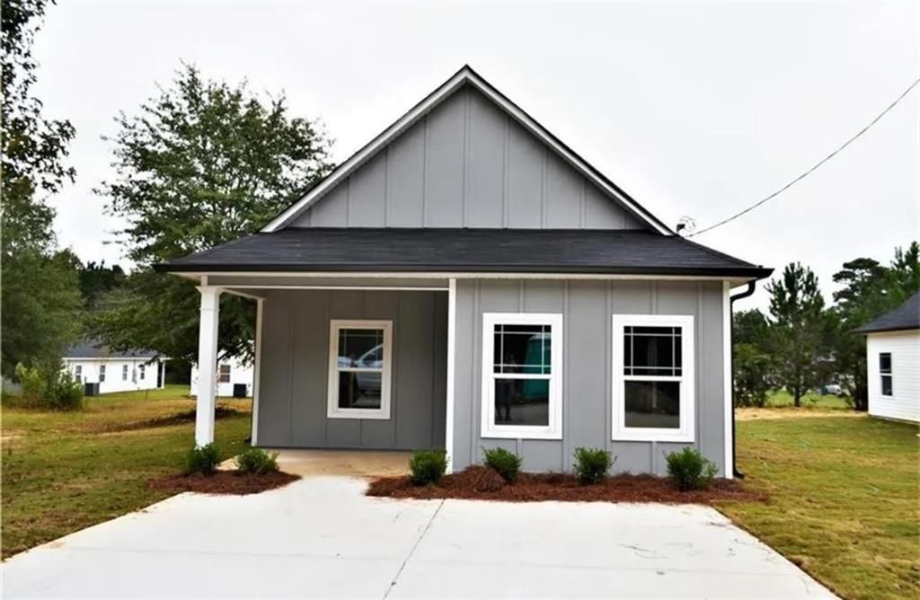109 Chalfont Circle, Carrollton, GA 30117