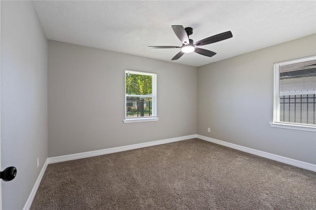 2410 Huntington Drive, Pasadena, TX 77506
