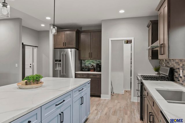 600 Eloise Avenue, Lincoln, NE 68520