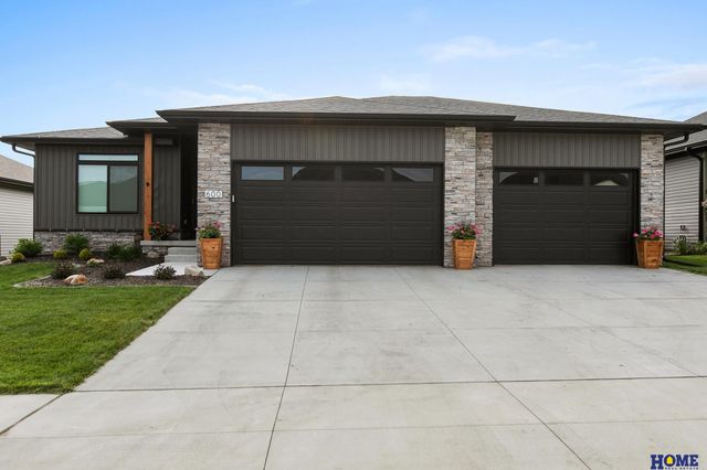 600 Eloise Avenue, Lincoln, NE 68520