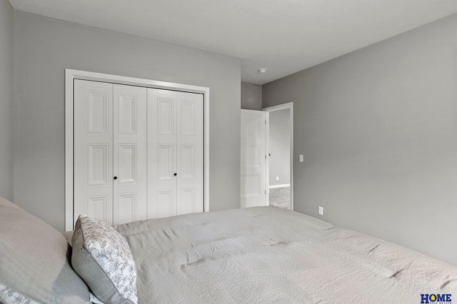 600 Eloise Avenue, Lincoln, NE 68520
