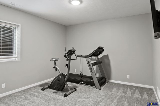 600 Eloise Avenue, Lincoln, NE 68520