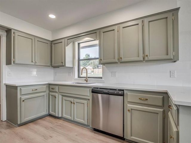 8736 NW 84th Street, Oklahoma City, OK 73132